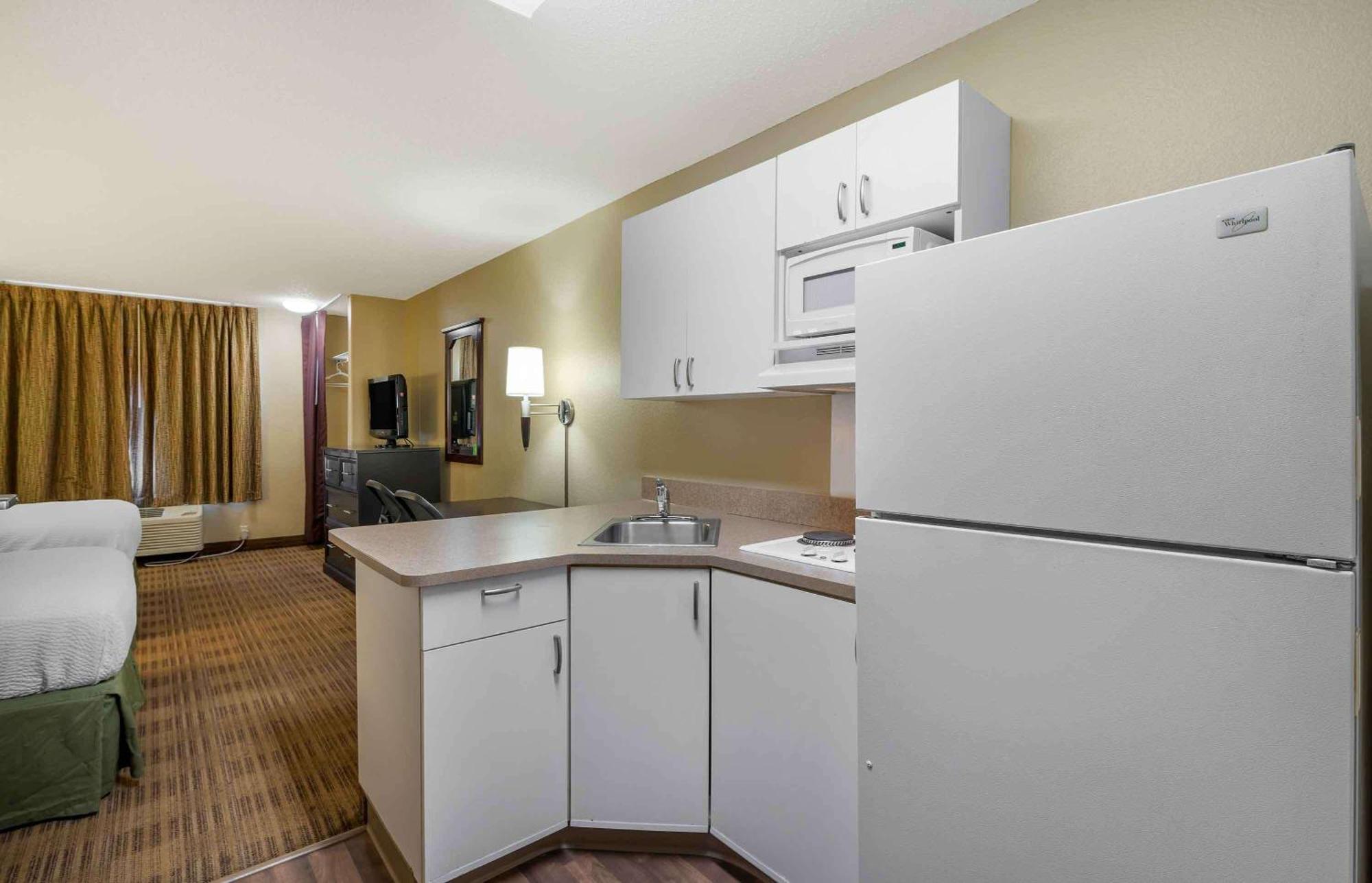 Extended Stay America Suites - Champaign - Urbana Εξωτερικό φωτογραφία