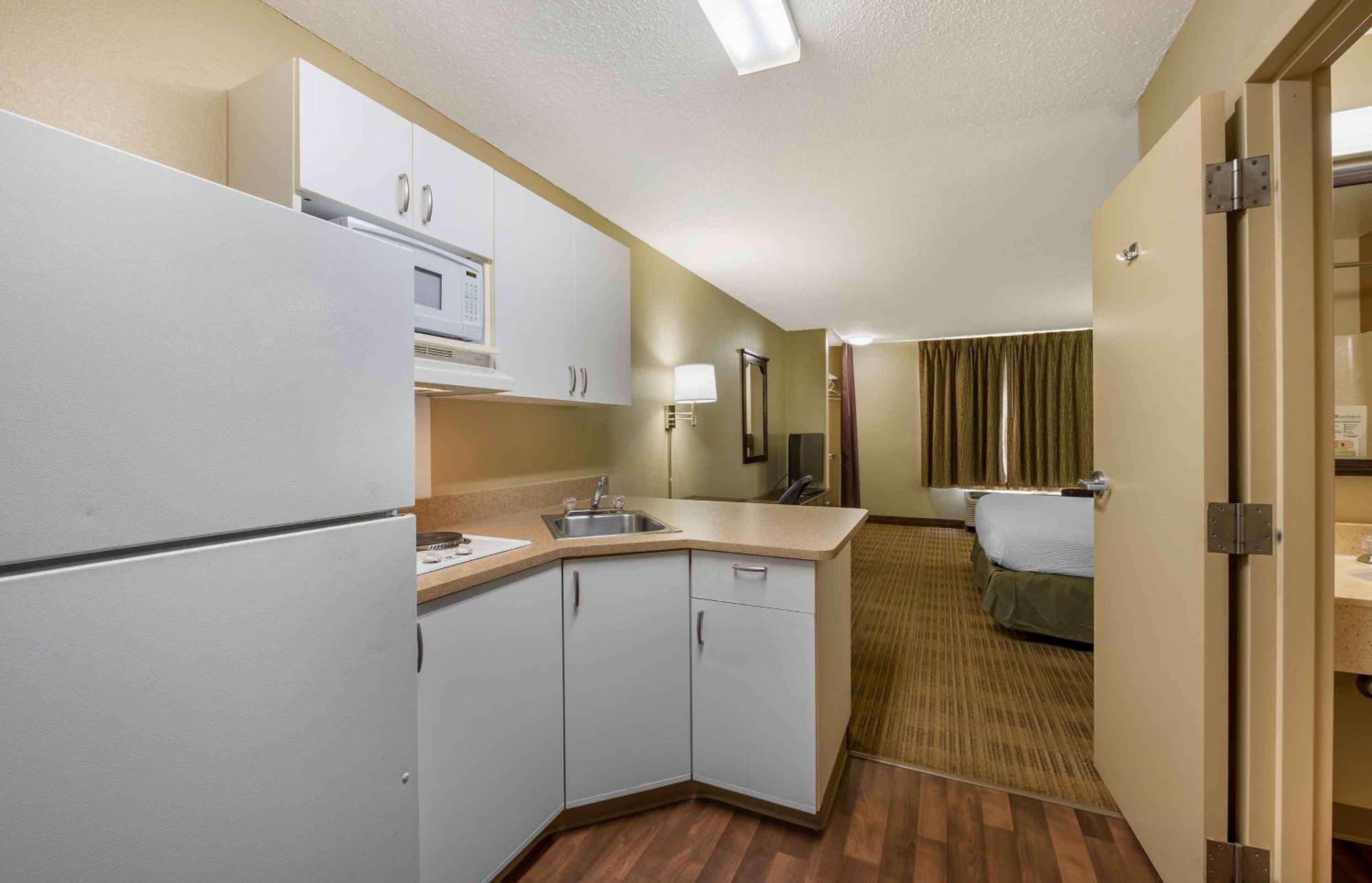 Extended Stay America Suites - Champaign - Urbana Εξωτερικό φωτογραφία