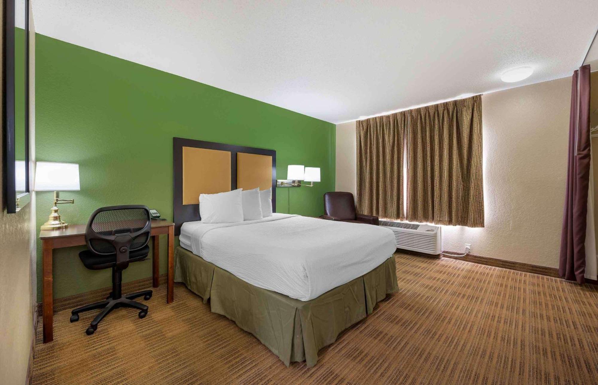 Extended Stay America Suites - Champaign - Urbana Εξωτερικό φωτογραφία